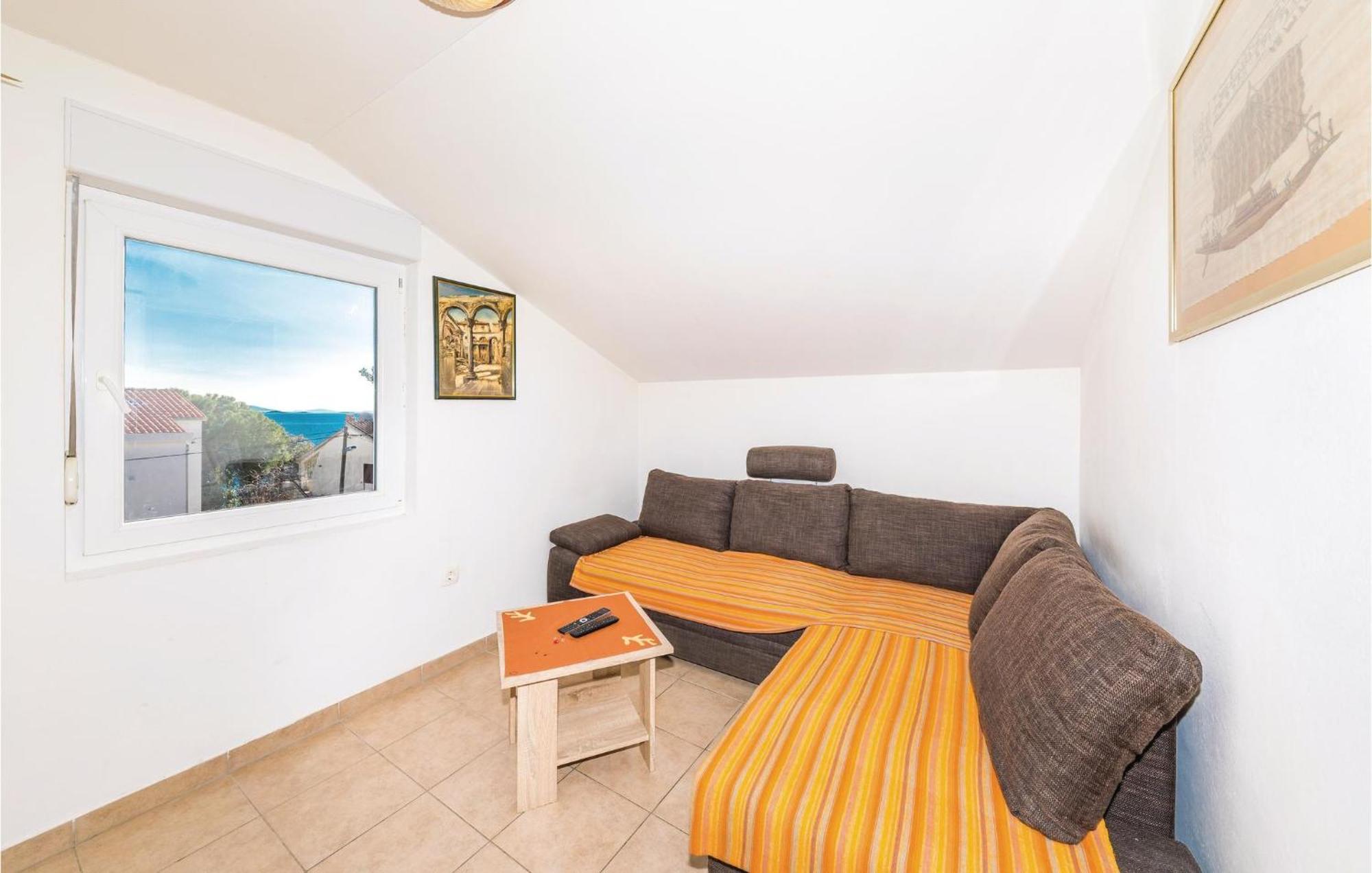 Gorgeous Apartment In Seget Vranjica Bagian luar foto